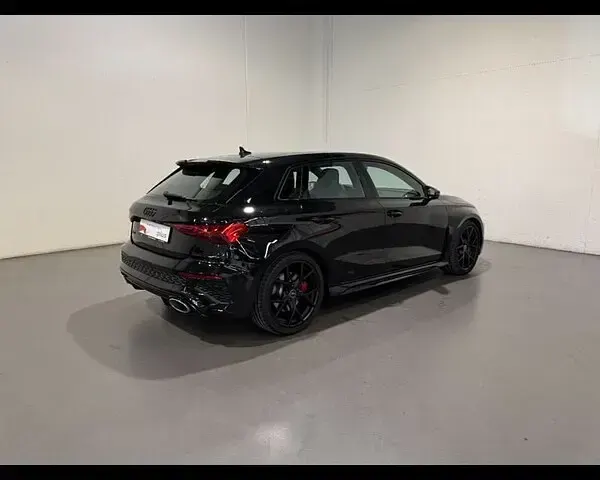 Brugt Audi RS3 Sportback Ambiente 400 HK (294 kW) 2023 Sort Hatchback