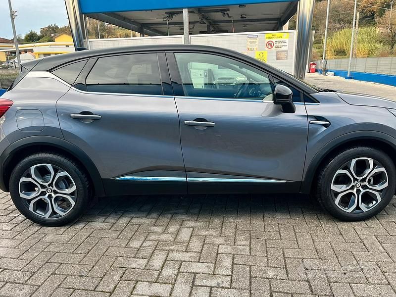 Occasion Renault Captur 100 ch (73 kW) 2023 SUV