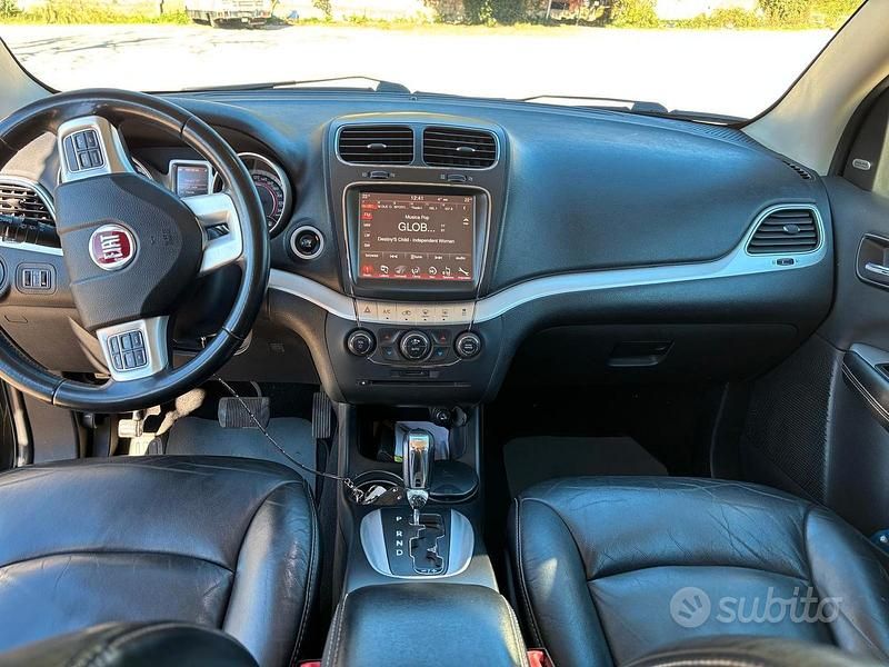 Usata Fiat Freemont 170 CV (125 kW) 2016 Nero SUV