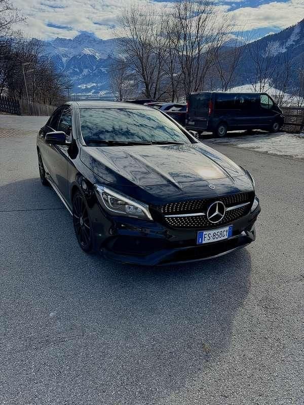 Usata Mercedes CLA220 170 CV (125 kW) 2018 Berlina