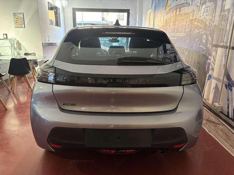 Usata Peugeot 208 Active 101 CV (74 kW) 2024 Utilitaria