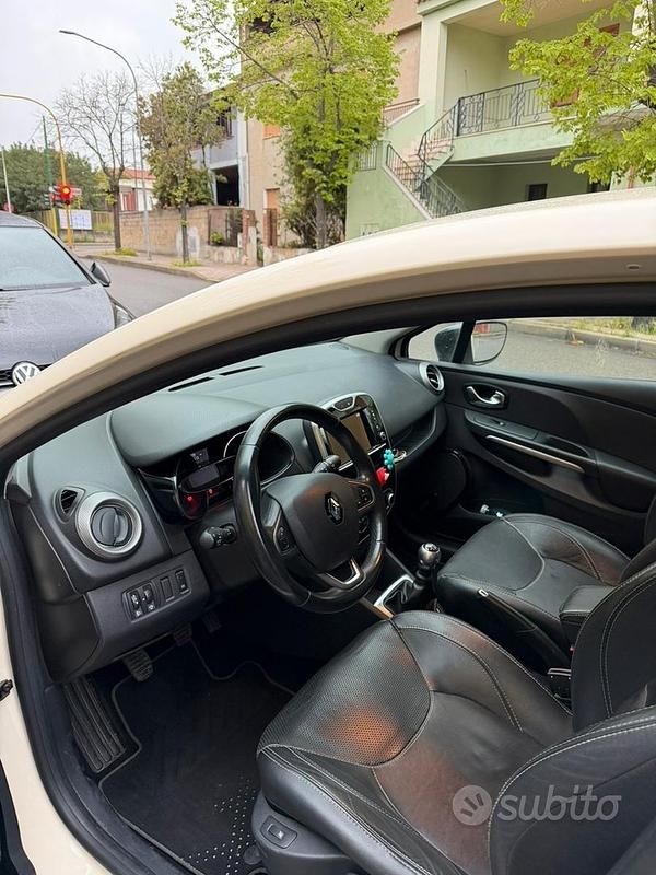 Usata Renault Clio IV 90 CV (66 kW) 2017 Berlina