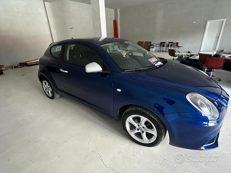 Blu Usata 2019 Alfa Romeo MiTo Due volumi | 7300 € (Ottimo prezzo) - Immagine 1/4