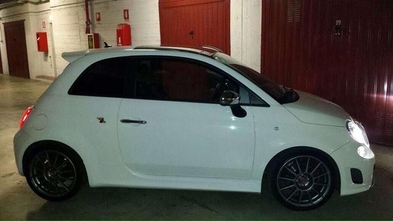 Usata Abarth 500 135 CV (99 kW) 2010 Bianco Utilitaria