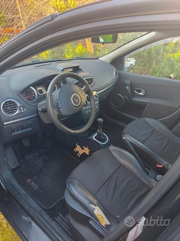Usata Renault Clio II 85 CV (62 kW) 2008 Nero Berlina