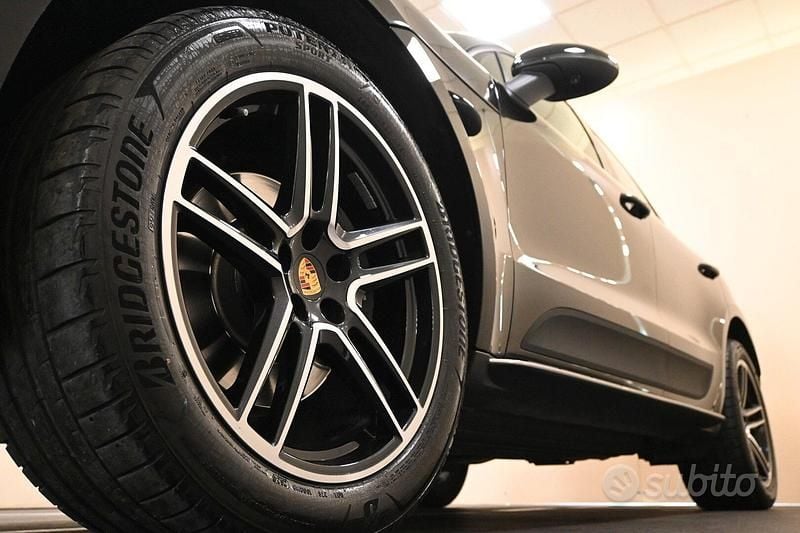 Usata Porsche Macan 245 CV (180 kW) 2020 Nero SUV