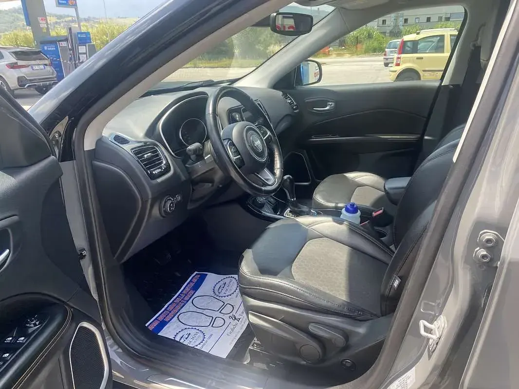 Usata Jeep Compass Limited 140 CV (102 kW) 2021 SUV