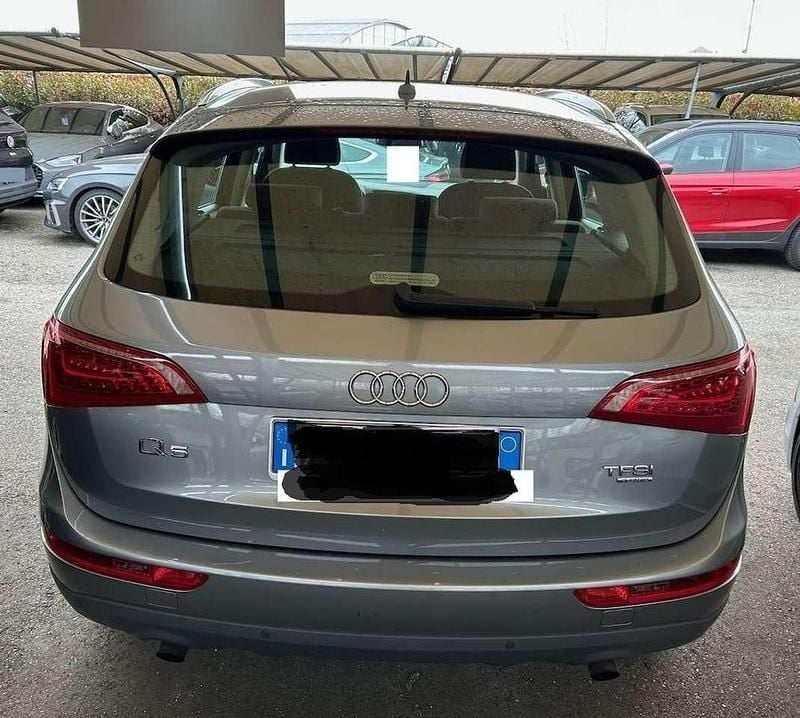 Usata Audi Q5 Advanced Plus 211 CV (155 kW) 2011 Grigio SUV