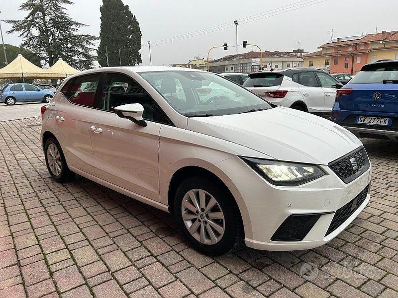 Usata Seat Ibiza Business 90 CV (66 kW) 2022 Bianco Berlina