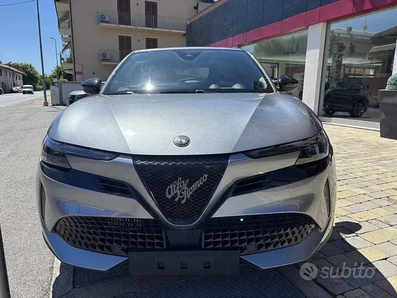 Usata Alfa Romeo GT Junior 136 CV (100 kW) 2025 Grigio SUV