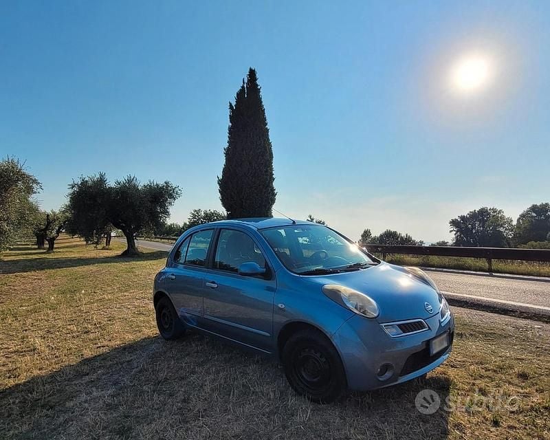 Second-hand Nissan Micra 78 CP (57 kW) 2009 Albastru Hatchback