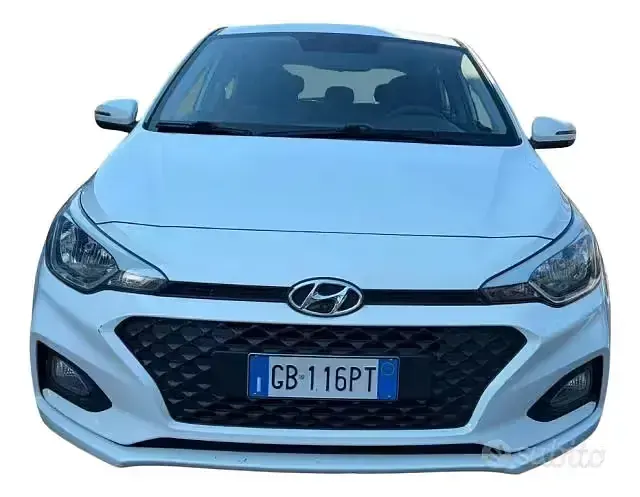 Usata Hyundai i20 Active 75 CV (55 kW) 2018 Bianco Berlina