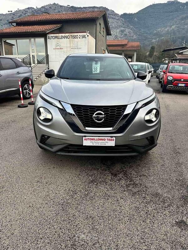 Usata Nissan Juke N-Connecta 114 CV (83 kW) 2026 Gray SUV