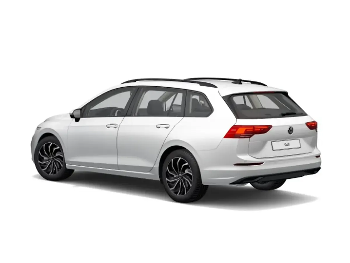 Usata VW Golf VIII Life 116 CV (85 kW) 2023 Pure white Station wagon