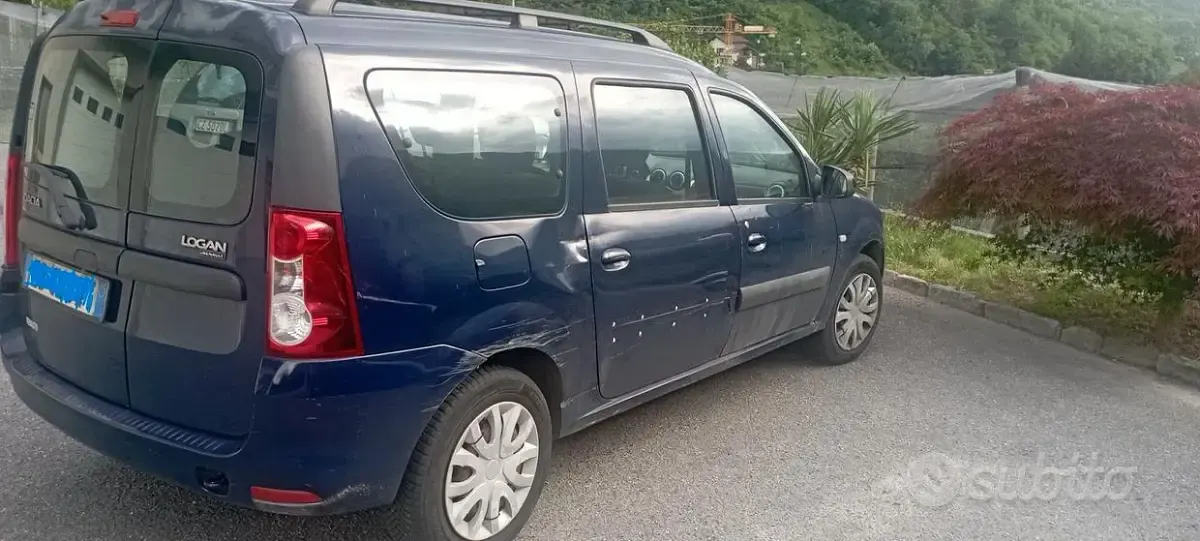 Usata Dacia Logan 87 CV (63 kW) 2010 Blu Station wagon