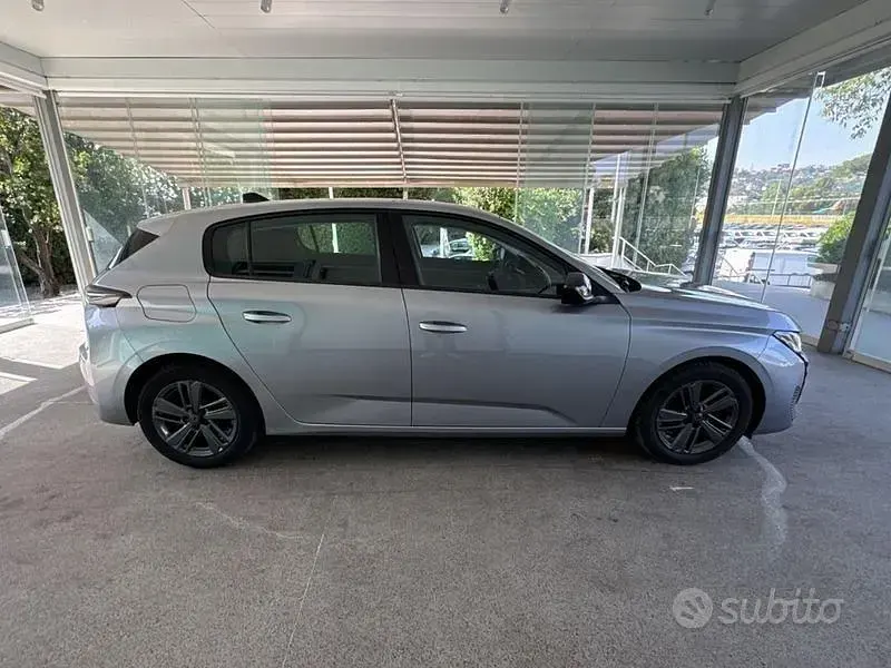Usata Peugeot 308 Active 131 CV (96 kW) 2022 Grigio Berlina