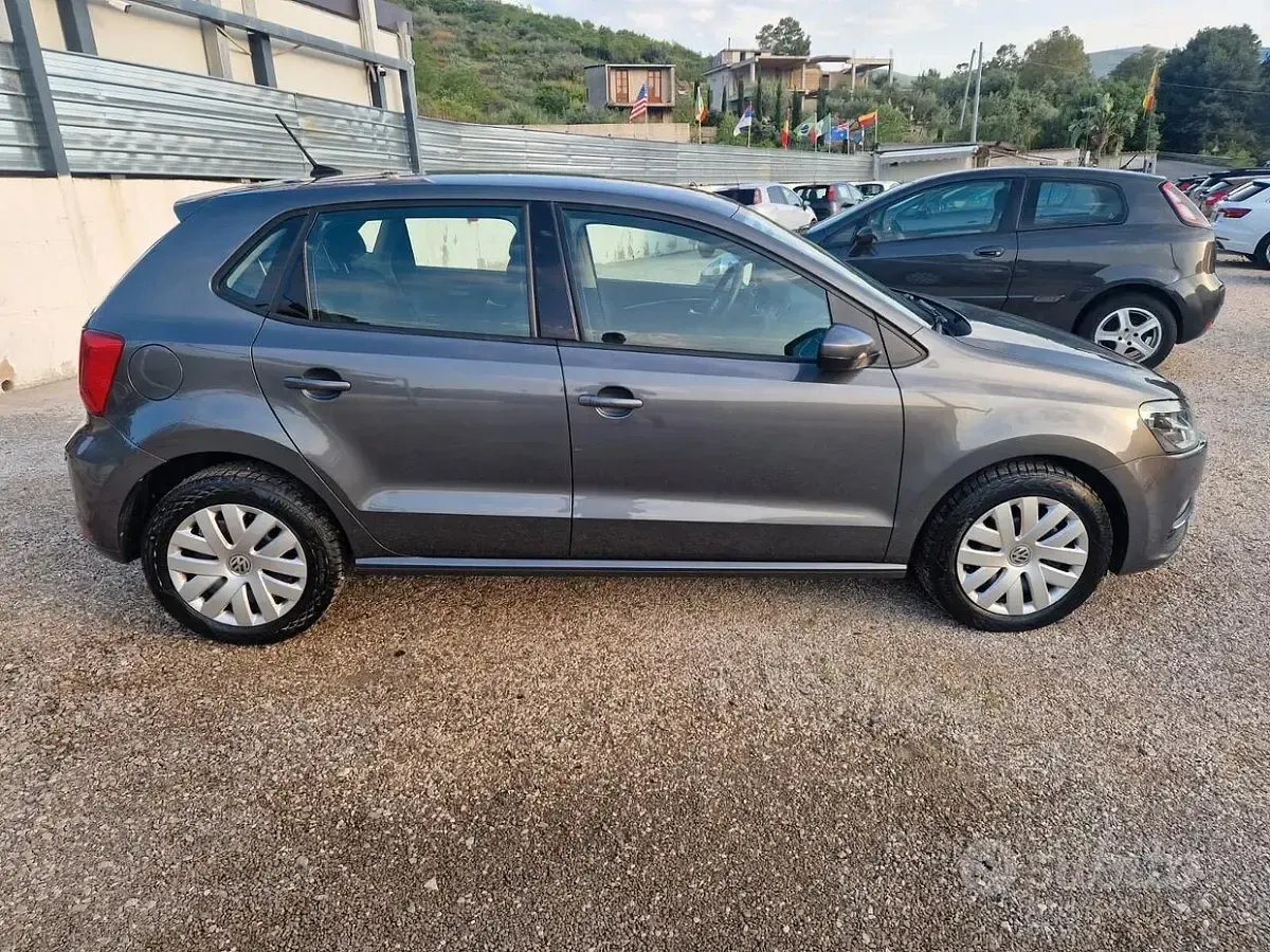 Usata VW Polo Highline 90 CV (66 kW) 2017 Grigio Berlina