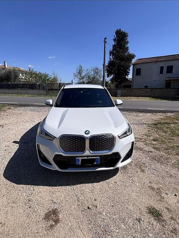 Usata BMW iX1 67 kW (92 CV) 2024 SUV