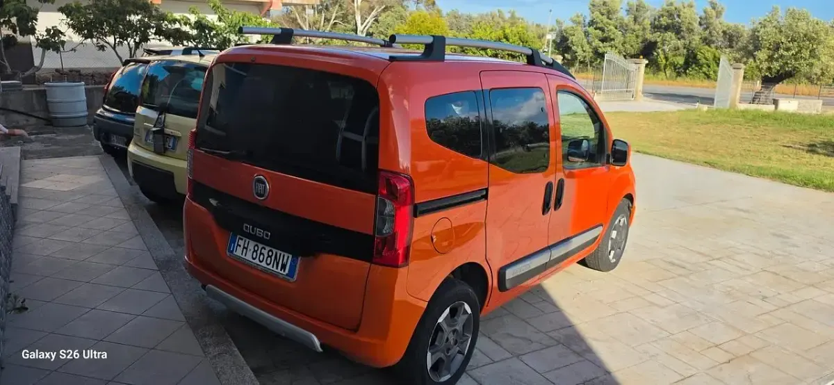Usata Fiat Qubo Trekking 95 CV (69 kW) 2017 Arancione Monovolume