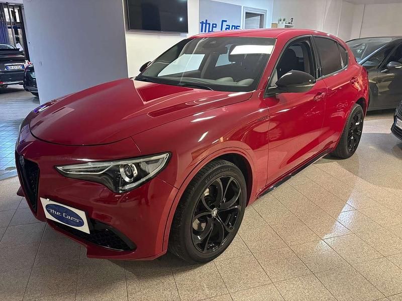 Usata Alfa Romeo Stelvio 160 CV (117 kW) 2021 Rosso SUV
