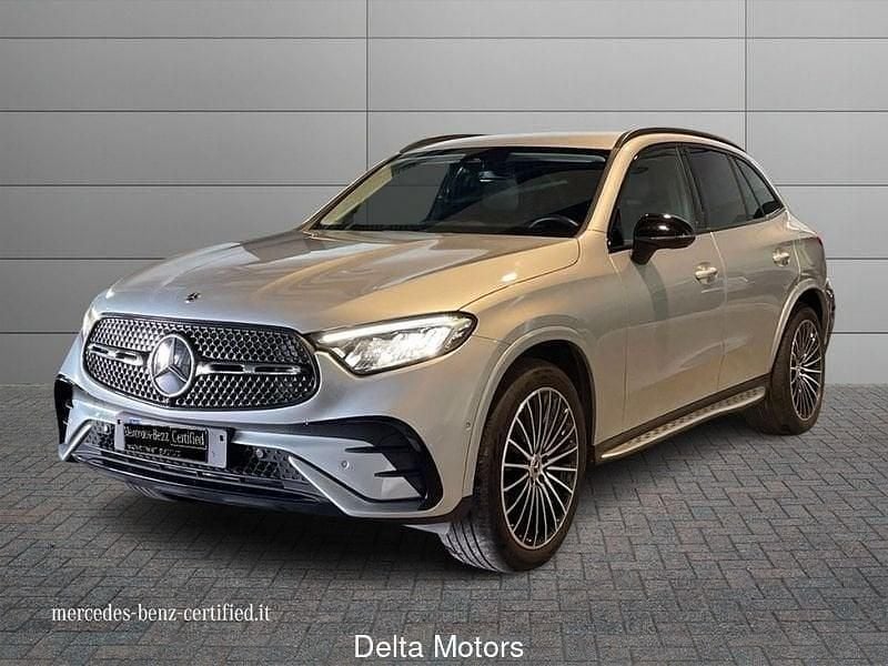 Usata Mercedes GLC300 Advanced 333 CV (244 kW) 2024 Argento SUV