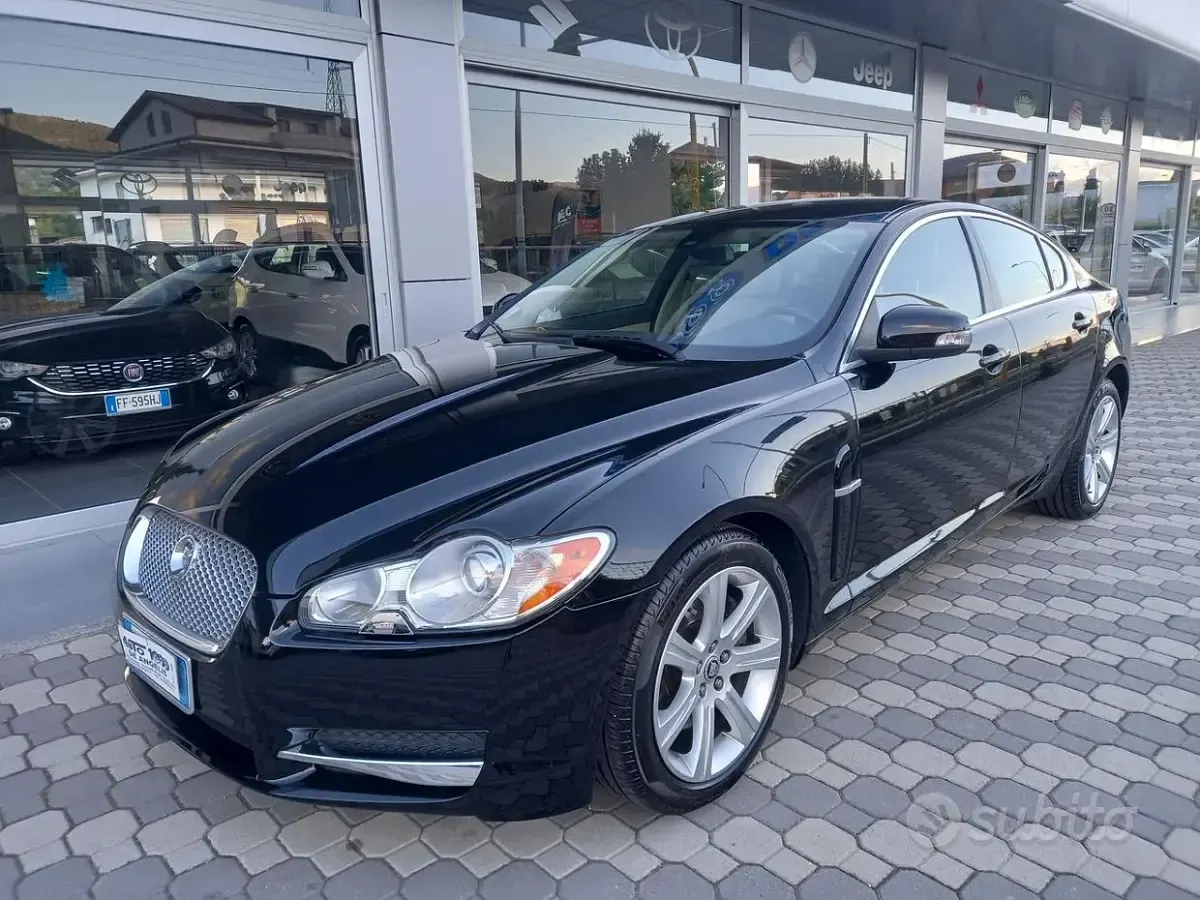 Usata Jaguar XF Premium Luxury 207 CV (152 kW) 2009 Berlina
