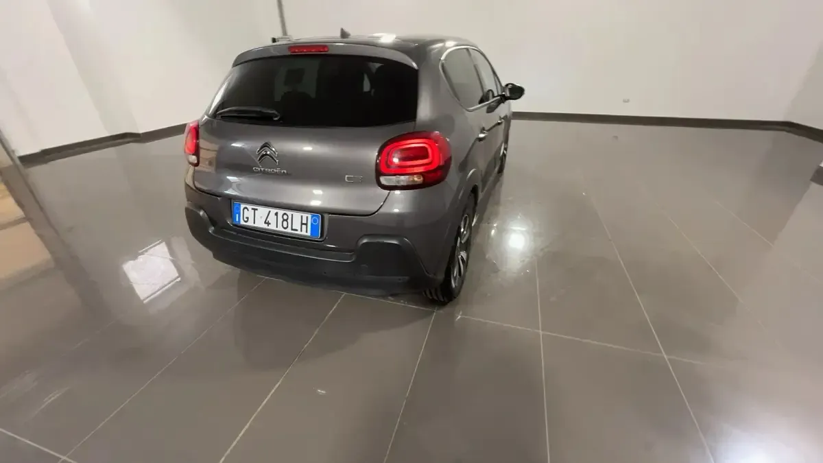 Usata Citroën C3 PureTech 110 CV (80 kW) 2024 Grigio platinum Utilitaria