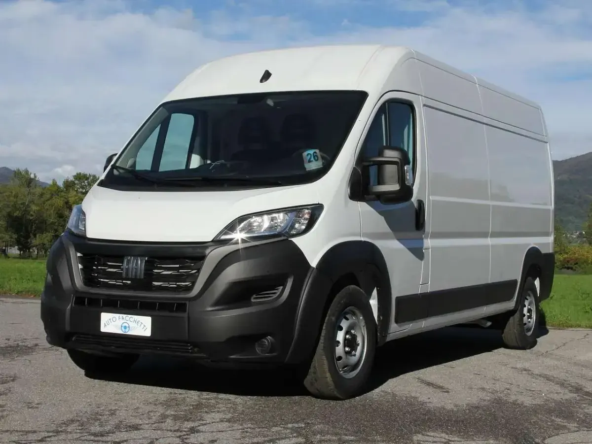 Usata Fiat Ducato 140 CV (102 kW) 2022 Bianco Furgone
