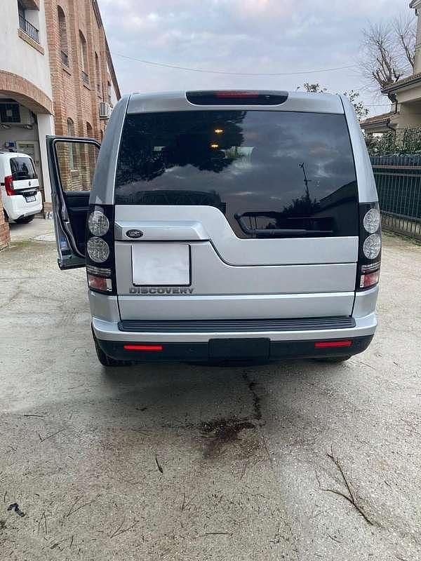 Usata Land Rover Discovery 4 HSE 249 CV (183 kW) 2016 Argento SUV