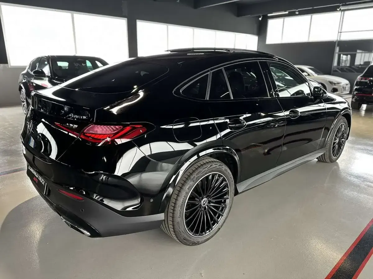 Usata Mercedes GLC300 AMG Line Premium 269 CV (197 kW) 2024 Nero SUV