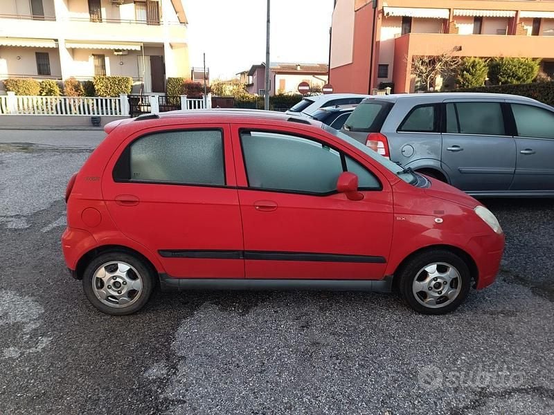 Usata Chevrolet Matiz SX 67 CV (49 kW) 2008 Rosso Utilitaria