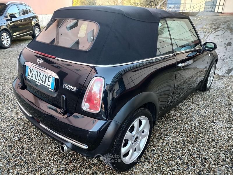 Usata Mini Cooper Cabriolet 116 CV (85 kW) 2008 Nero Cabrio