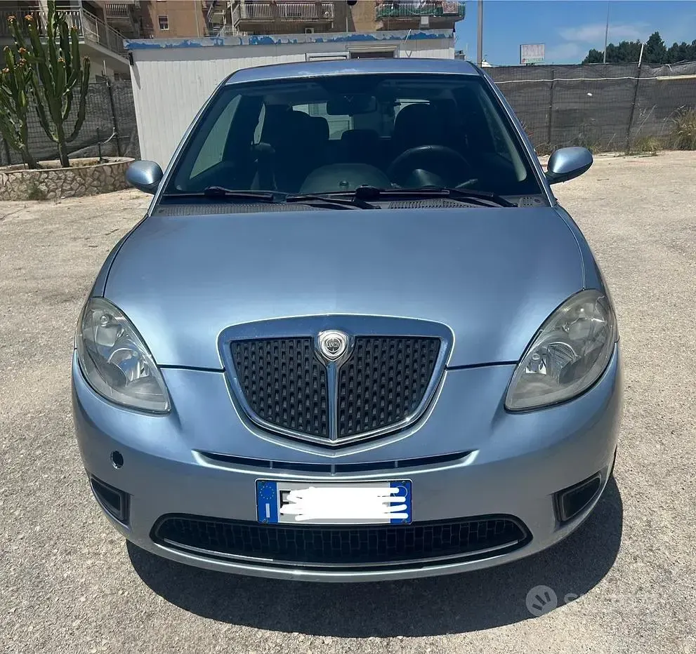 Usata Lancia Ypsilon 69 CV (50 kW) 2007 Blu Utilitaria