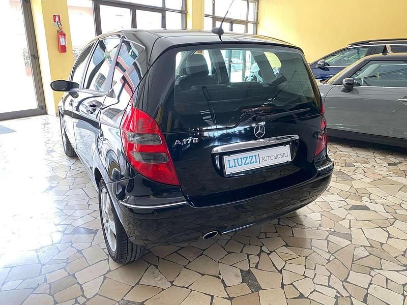 Usata Mercedes A170 Avantgarde 116 CV (85 kW) 2005 Nero Monovolume