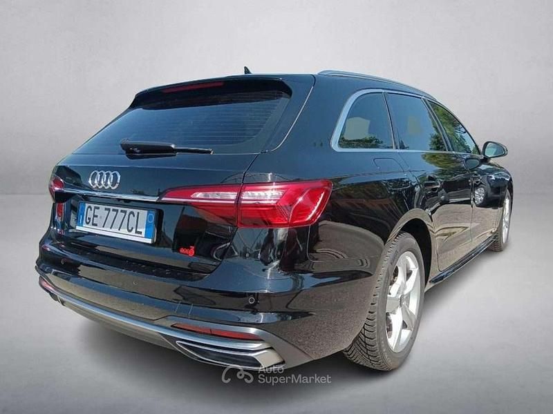 Begagnad Audi A4 Business 163 HK (119 kW) 2021 Svart Kombi