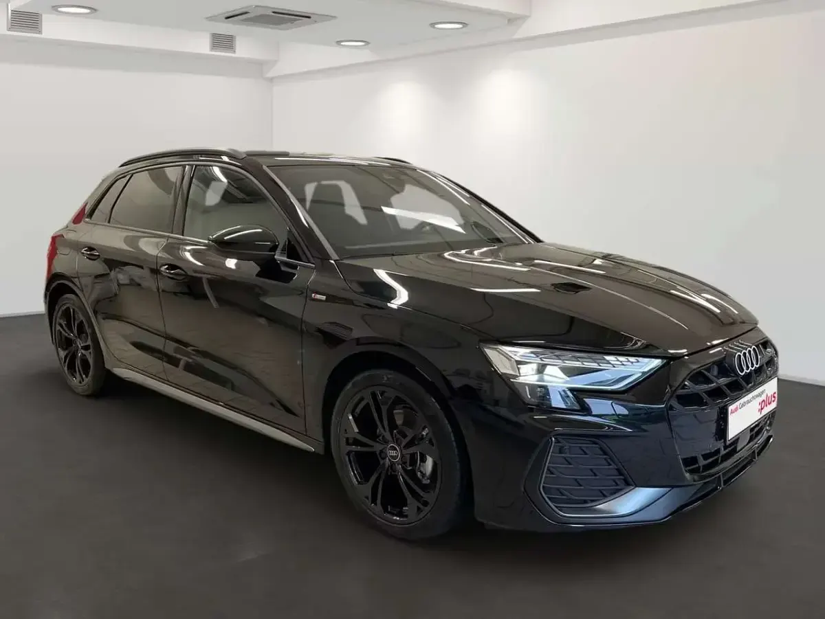Usata Audi A3 S-Line 150 CV (110 kW) 2025 Nero Berlina