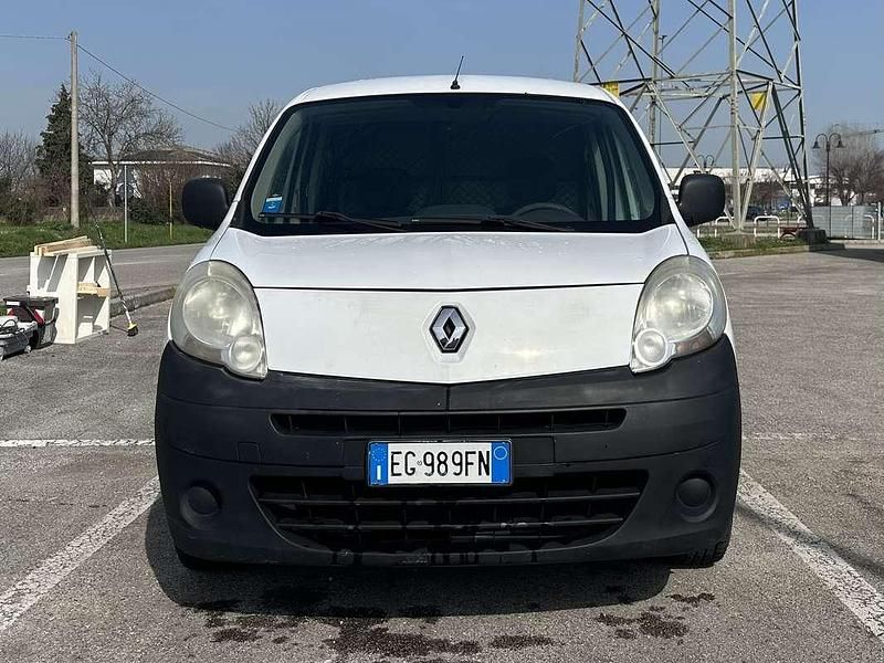 Usado Renault Kangoo 90 CV (66 kW) 2011 Monovolumen