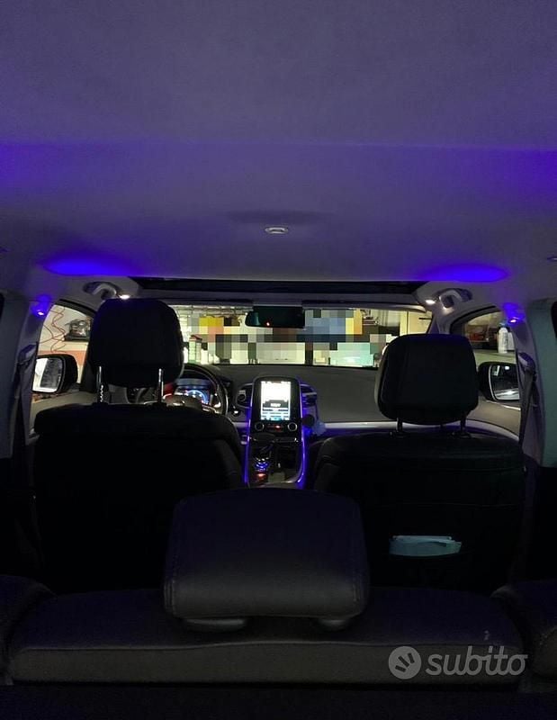 Usado Renault Espace 160 CV (117 kW) 2018 Gris Monovolumen