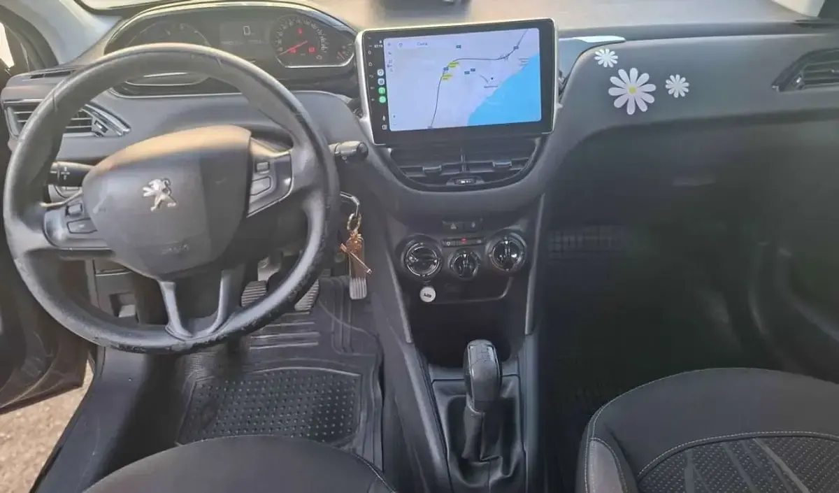 Usata Peugeot 208 Allure 68 CV (50 kW) 2012 Grigio Utilitaria