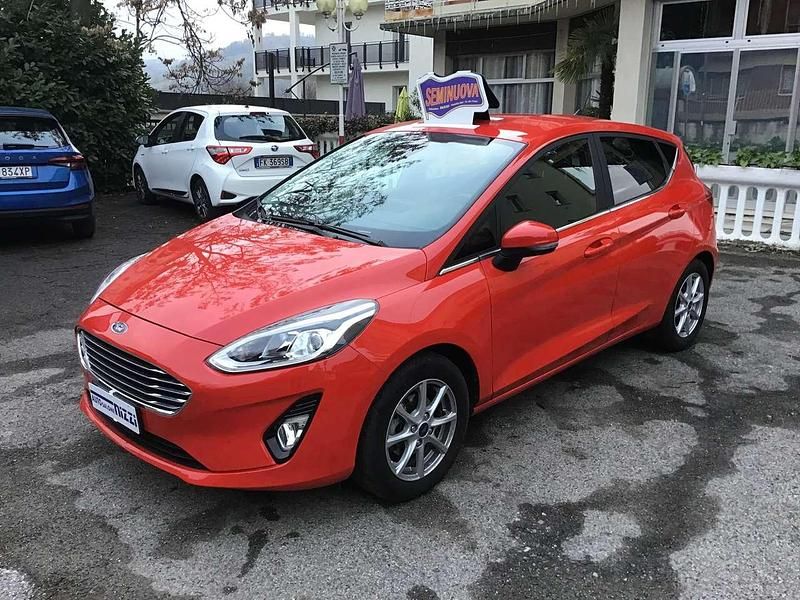 Usata Ford Fiesta Titanium S 75 CV (55 kW) 2020 Rosso Berlina