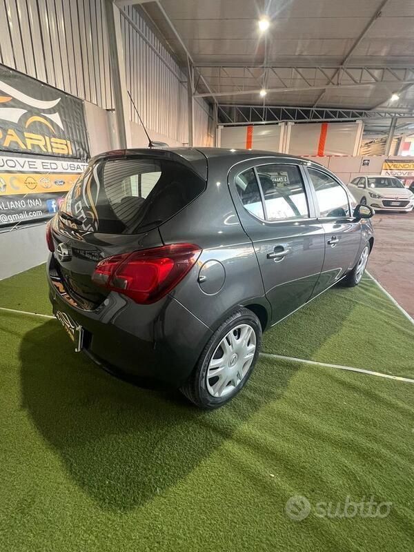 Usata Opel Corsa 69 CV (50 kW) 2017 Grigio Berlina