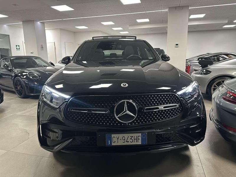Usata Mercedes GLC300e Premium 333 CV (244 kW) 2024 Nero Coupé