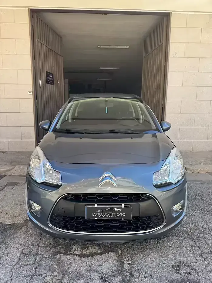 Usata Citroën C3 Exclusive 68 CV (50 kW) 2012 Grigio Berlina