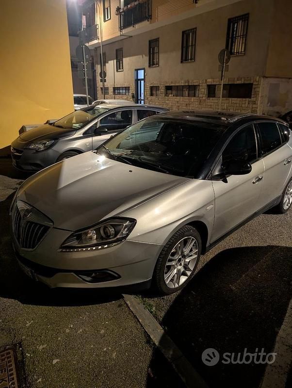 Begagnad Lancia Delta 165 HK (121 kW) 2009 Halvkombi