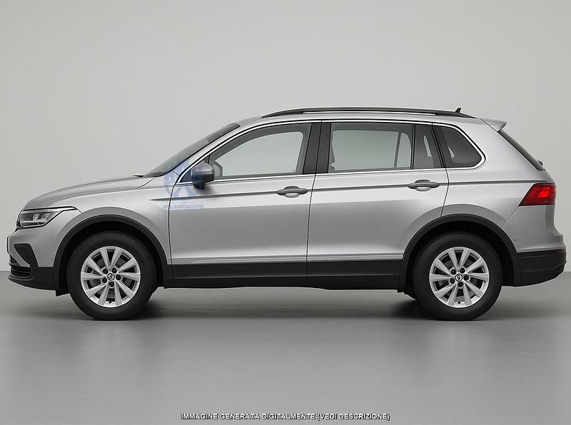 Usata VW Tiguan Move 150 CV (110 kW) 2024 Argento SUV