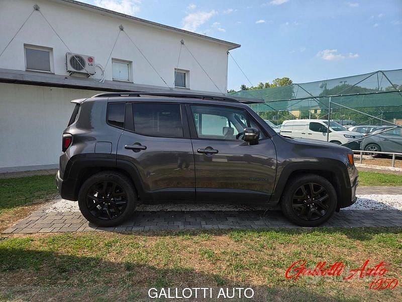 Usata Jeep Renegade Night Eagle 140 CV (102 kW) 2018 Grigio SUV
