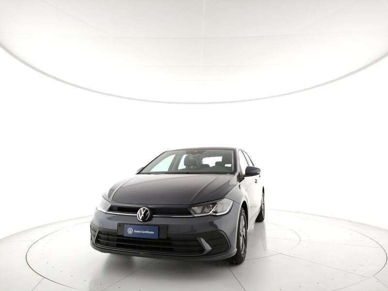 Smoky grey metallizzato Usata 2022 VW Polo Tre volumi | 16.400 € (Buon prezzo) - Immagine 1/4