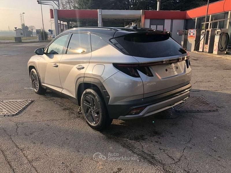 Nuova Hyundai Tucson 179 CV (131 kW) 2026 Vari colori SUV