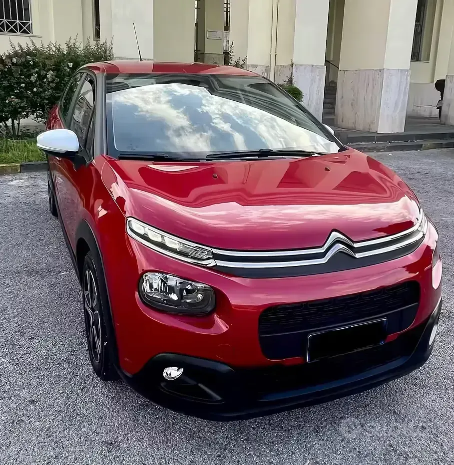 Usata Citroën C3 Shine 75 CV (55 kW) 2018 Rosso Utilitaria