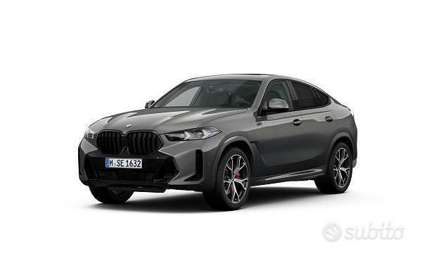 Usata BMW X6 M Sport 297 CV (218 kW) 2025 Grigio SUV